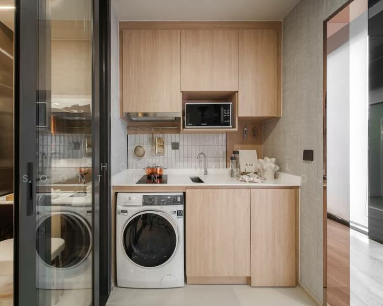 Life Charoennakhon-Sathorn, Bangkok, 670 Charoen Nakhon Road, Bang Lam Phu Lang, Khlong San, Bangkok, 1 Bedroom, 30 sqm, Condo For Sale, by Chomratkamol Soontorntarawong (Gor), 500461020 - DDproperty.com