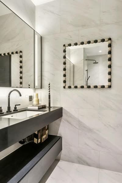 Tait Sathorn 12, Bangkok, Soi Sathorn 12, Sathorn Road, Silom, Bang Rak, Bangkok, 1 Bedroom, 40 sqm, Condo For Sale, by Chomratkamol Soontorntarawong (Gor), 500461045 - DDproperty.com