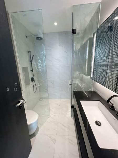 Tait Sathorn 12, Bangkok, Soi Sathorn 12, Sathorn Road, Silom, Bang Rak, Bangkok, 2 Bedrooms, 81 sqm, Condo For Sale, by Chomratkamol Soontorntarawong (Gor), 500461047 - DDproperty.com