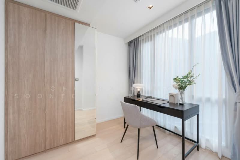 Craft Ploenchit, Bangkok, 1053 Witthayu Road, Lumphini, Pathum Wan, Bangkok, 3 Bedrooms, 102 sqm, Condo For Sale, by Chomratkamol Soontorntarawong (Gor), 500461068 - DDproperty.com