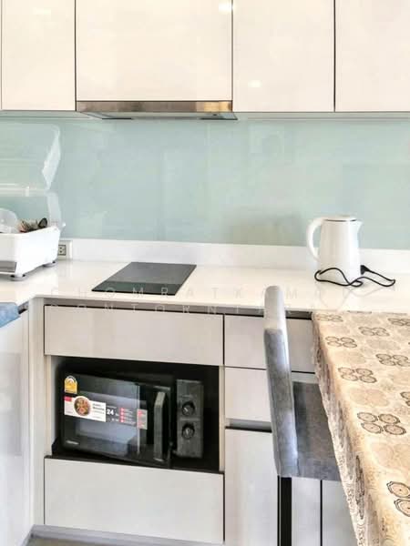 Mazarine Ratchayothin, Bangkok, Soi Phahonyothin 30, Phahonyothin Road, Chan Kasem, Chatuchak, Bangkok, 1 Bedroom, 43 sqm, Condo For Sale, by Chomratkamol Soontorntarawong (Gor), 500461102 - DDproperty.com
