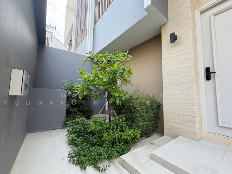 The Blisz SIGNATURE พระราม 3 - ดาวคะนอง, กรุงเทพ, จอมทอง, กรุงเทพ, 240 ตร.ม., บ้านแฝด ขาย, โดย NATTAPHONG Yodmanotham (K. Book), 500461105 - DDproperty.com
