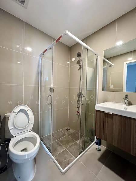 Patio Watcharapol-Ramindra, Bangkok, Watcharapol Road, Tha Rang, Bang Khen, Bangkok, 4 Bedrooms, 22 sqm, Townhouse For Rent, by Thananthorn Wongvarnkaseam, 500461117 - DDproperty.com