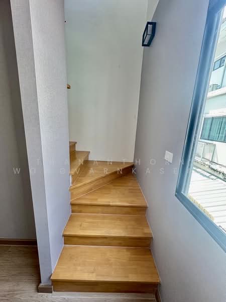 Patio Watcharapol-Ramindra, Bangkok, Watcharapol Road, Tha Rang, Bang Khen, Bangkok, 4 Bedrooms, 22 sqm, Townhouse For Rent, by Thananthorn Wongvarnkaseam, 500461117 - DDproperty.com