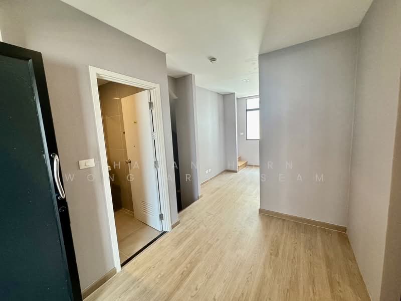 Patio Watcharapol-Ramindra, Bangkok, Watcharapol Road, Tha Rang, Bang Khen, Bangkok, 4 Bedrooms, 22 sqm, Townhouse For Rent, by Thananthorn Wongvarnkaseam, 500461117 - DDproperty.com