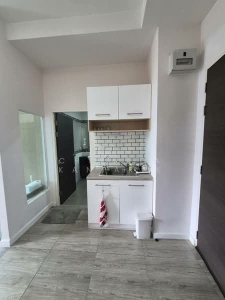 My Hip Condo 2, Chiang Mai, Nong Pa Krang, Muang Chiang Mai, Chiang Mai, 1 Bedroom, 42 sqm, Condo For Rent, by Chitlada Kantarak, 500461136 - DDproperty.com
