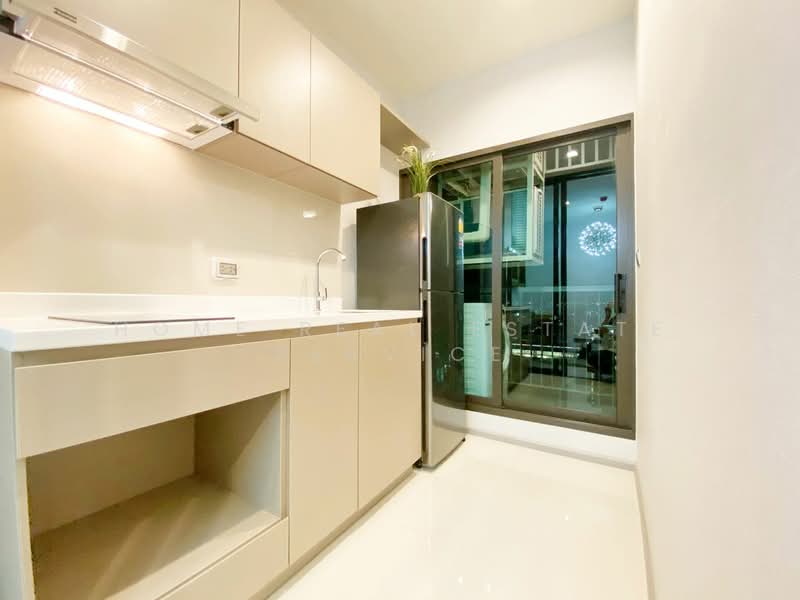 Life Sukhumvit 62, Bangkok, Soi Sukhumvit 62, Bang Chak, Phra Khanong, Bangkok, 1 Bedroom, 30 sqm, Condo For Sale, by HOME Real Estate Service, 500461147 - DDproperty.com