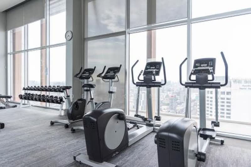 Life Ratchadapisek, Bangkok, 279 Ratchadapisaek Road, Huai Khwang, Bangkok, 2 Bedrooms, 56 sqm, Condo For Sale, by Pavadee Boonyarith, 500461161 - DDproperty.com
