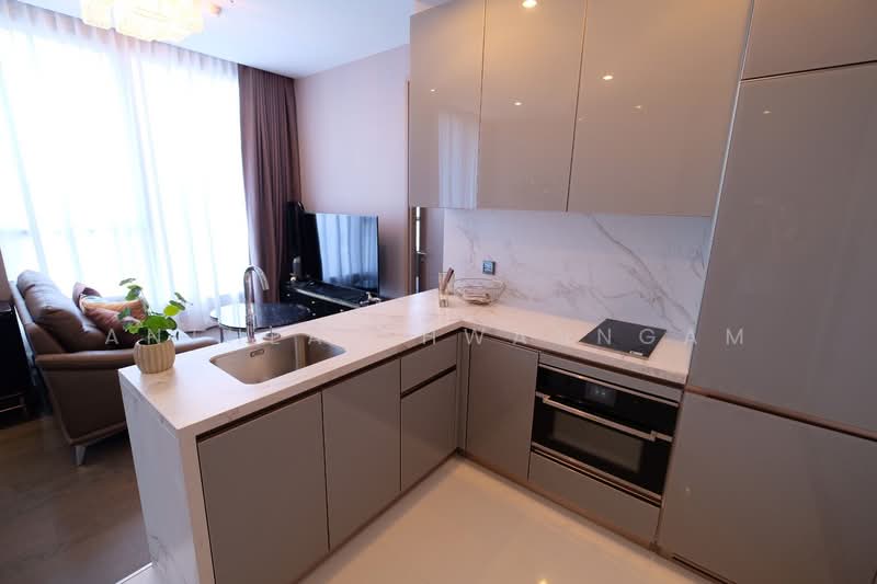 The Esse at Singha Complex, Bangkok, 1788 New Petchaburi Rd, Khlongtoei Nua, Watthana, Bangkok, 1 Bedroom, 47 sqm, Condo For Sale, by Anthea Khwanngam, 500461199 - DDproperty.com