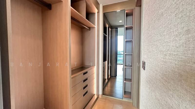 The Monument Thonglor, Bangkok, 998 Thonglor Road, Khlong Tan Nua, Watthana, Bangkok, 2 Bedrooms, 125 sqm, Condo For Rent, by Banjarat Thanomchat, 500461234 - DDproperty.com