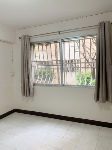 Century Park, Bangkok, 49 22 Vibhavadi-Rangsit Road, Jom Phon, Chatuchak, Bangkok, 2 Bedrooms, 49 sqm, Condo For Sale, by The Best Property Agent ภัทร, 500461238 - DDproperty.com
