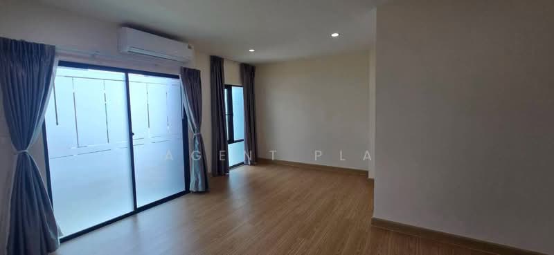 iField Bangna, Bangkok, Kanchanaphisek Road, Dok Mai, Prawet, Bangkok, 3 Bedrooms, 300 sqm, Townhouse For Rent, by Agent Pla, 500461273 - DDproperty.com