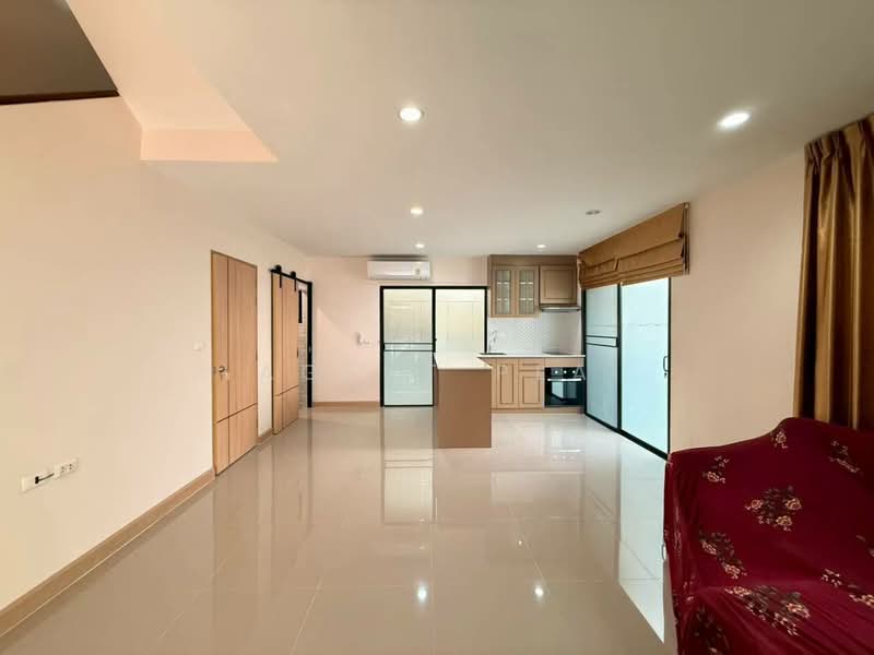 iField Bangna, Bangkok, Kanchanaphisek Road, Dok Mai, Prawet, Bangkok, 3 Bedrooms, 300 sqm, Townhouse For Rent, by Agent Pla, 500461273 - DDproperty.com