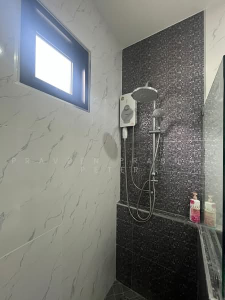 Rattanakorn Village 18, Chon Buri (Pattaya), Na Kloe, Bang Lamung (Pattaya), Chon Buri (Pattaya), 3 Bedrooms, 160 sqm, Villa For Rent, by Praveen Peter, 500461312 - DDproperty.com