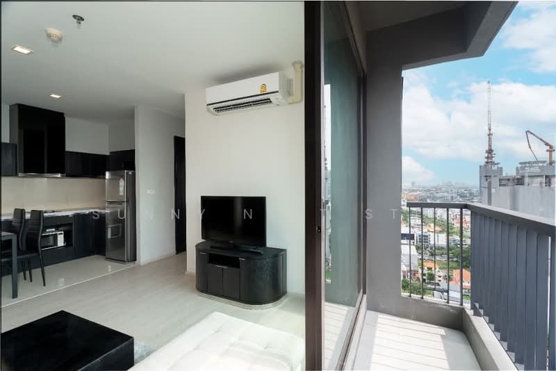 Rhythm Sukhumvit 44/1, Bangkok, Sukhumvit Road, Phra Kanong, Khlong Toei, Bangkok, 2 Bedrooms, 53 sqm, Condo For Rent, by Sunny Next Step, 500461315 - DDproperty.com