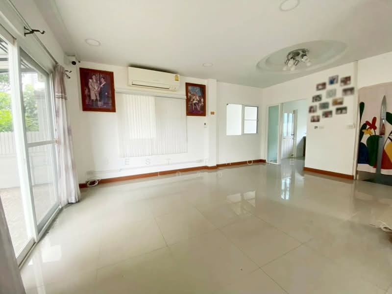 Casa Ville Ramintra-Hathairat, Pathum Thani, Hathairat Road, Bung Kham Proi, Lam Luk Ka, Pathum Thani, 4 Bedrooms, 100 sqm, Single Detached House For Sale, by The Best Property เกรซ, 500461323 - DDproperty.com