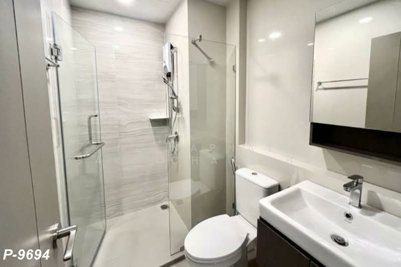 Aspire Onnut Station, Bangkok, Sukhumvit Road, Phra Kanong, Khlong Toei, Bangkok, 1 Bedroom, 32 sqm, Condo For Rent, by Nichaphat Sakunchayapha, 500461337 - DDproperty.com