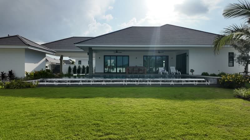 Highland Villas 3 : ไฮแลนด์ วิลล่า 3, ประจวบคีรีขันธ์, หินเหล็กไฟ, หัวหิน, ประจวบคีรีขันธ์, 275 ตร.ม., วิลล่า ขาย, โดย Nichapa Nuntapun, 500461361 - DDproperty.com