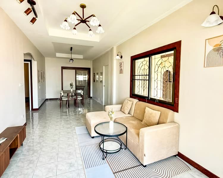 3 Bedroom House for Sale Near Mabprachan Lake Pattaya, Chon Buri (Pattaya), Bang Lamung, Bang Lamung (Pattaya), Chon Buri (Pattaya), 3 Bedrooms, 214 sqm, Single Detached House For Sale, by PLC real estate, 500461371 - DDproperty.com