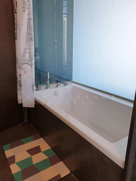 The Esse at Singha Complex, Bangkok, 1788 New Petchaburi Rd, Khlongtoei Nua, Watthana, Bangkok, 1 Bedroom, 48 sqm, Condo For Rent, by Hathaichanok Saenset, 500461378 - DDproperty.com