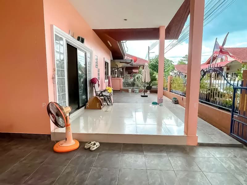 Modern Detached House for Sale Khao Talo East Pattaya 3Bed, Chon Buri (Pattaya), Nong Pru, Bang Lamung (Pattaya), Chon Buri (Pattaya), 3 Bedrooms, 236 sqm, Single Detached House For Sale, by PLC real estate, 500461381 - DDproperty.com
