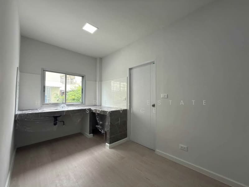 Baan Suan Racha Townhome : บ้านสวนราชา ทาวน์โฮม, กรุงเทพ, ซอยกรุงเทพกรีฑา 7, หัวหมาก, บางกะปิ, กรุงเทพ, 208 ตร.ม., ทาวน์เฮ้าส์ ขาย, โดย HOME Real Estate Service, 500461407 - DDproperty.com