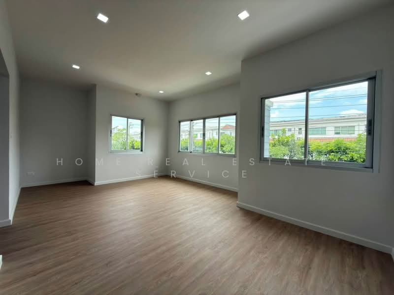 Baan Suan Racha Townhome, Bangkok, Soi Krungthep Kreetha 7, Hua Mak, Bang Kapi, Bangkok, 4 Bedrooms, 208 sqm, Townhouse For Sale, by HOME Real Estate Service, 500461407 - DDproperty.com