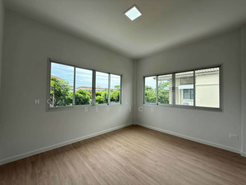 Baan Suan Racha Townhome, Bangkok, Soi Krungthep Kreetha 7, Hua Mak, Bang Kapi, Bangkok, 4 Bedrooms, 208 sqm, Townhouse For Sale, by HOME Real Estate Service, 500461407 - DDproperty.com