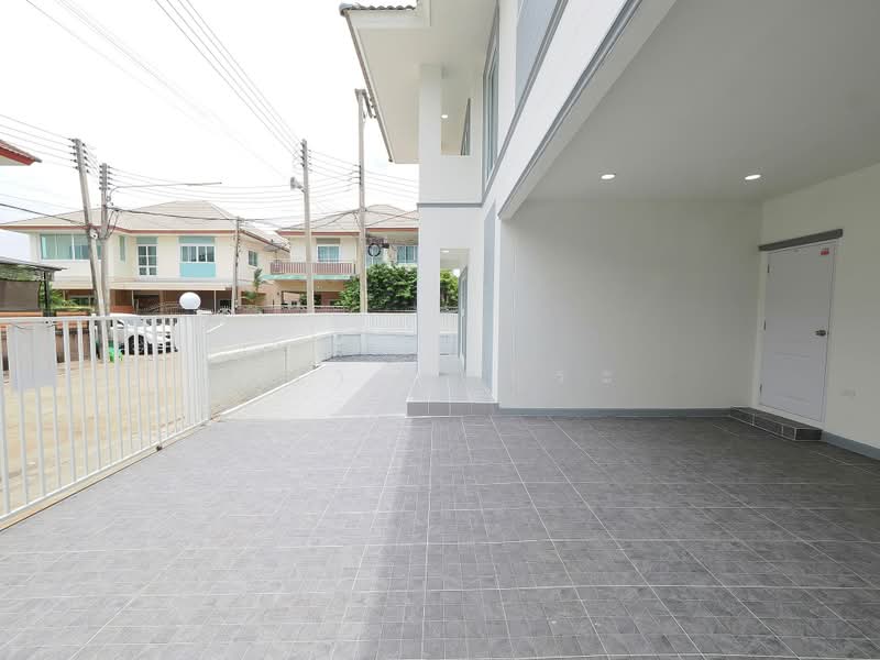 ม.ฉตรหลวง 11, Pathum Thani, ซอยวัดไก่เตี้ย-สามโคก, Sam Khok, Pathum Thani, 3 Bedrooms, 350 sqm, Single Detached House For Sale, by wipa รุ่งธุระ, 500461428 - DDproperty.com