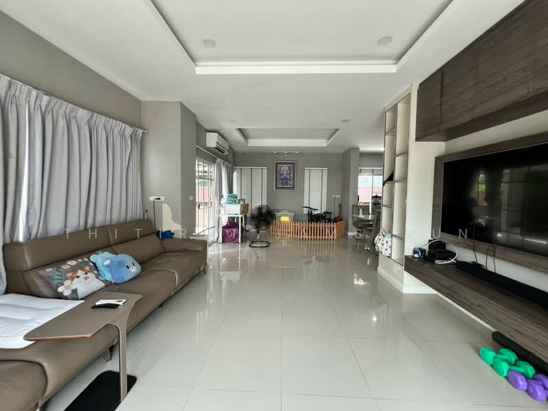 Le Neo Srinakarin, Samut Prakan, Srinakarin Road, Phreak Sa Mai, Muang Samut Prakarn, Samut Prakan, 3 Bedrooms, 245 sqm, Single Detached House For Sale, by Thitirut Jamsuvun, 500461431 - DDproperty.com