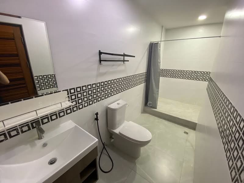 ทาวนโฮม 3 ชน พฒนาการ 31/1, Bangkok, Suan Luang, Bangkok, 4 Bedrooms, 270 sqm, Townhouse For Rent, by Sunitra Sachdev, 500461440 - DDproperty.com