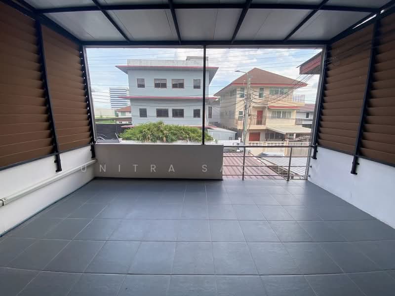 ทาวนโฮม 3 ชน พฒนาการ 31/1, Bangkok, Suan Luang, Bangkok, 4 Bedrooms, 270 sqm, Townhouse For Rent, by Sunitra Sachdev, 500461440 - DDproperty.com