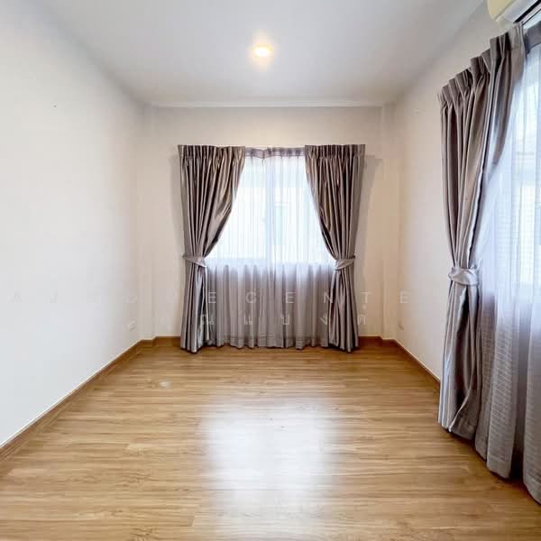 Centro Prachauthit 90 : เซนโทร ประชาอุทิศ 90, สมุทรปราการ, ซอย ประชาสามัคคี, บ้านคลองสวน, พระสมุทรเจดีย์, สมุทรปราการ, 175 ตร.ม., บ้านเดี่ยว ขาย, โดย AJHOMECENTER - คุณแบงค์, 500461444 - DDproperty.com