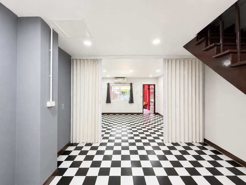 Rattanawalai Village (หมบานรตนาวลย), Bangkok, Si Khan, Don Mueang, Bangkok, 2 Bedrooms, 90 sqm, Townhouse For Sale, by ณัฐยา ศิริฐานนท์, 500461453 - DDproperty.com