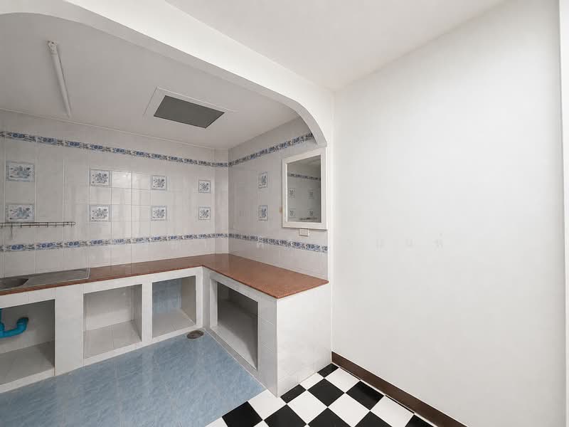 Rattanawalai Village (หมบานรตนาวลย), Bangkok, Si Khan, Don Mueang, Bangkok, 2 Bedrooms, 90 sqm, Townhouse For Sale, by ณัฐยา ศิริฐานนท์, 500461453 - DDproperty.com