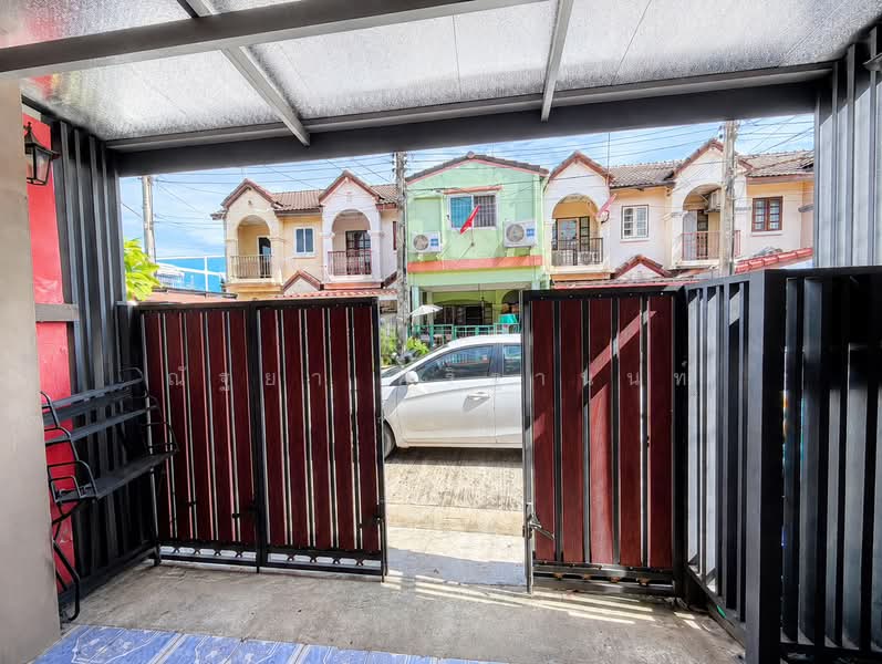 Rattanawalai Village (หมบานรตนาวลย), Bangkok, Si Khan, Don Mueang, Bangkok, 2 Bedrooms, 90 sqm, Townhouse For Sale, by ณัฐยา ศิริฐานนท์, 500461453 - DDproperty.com