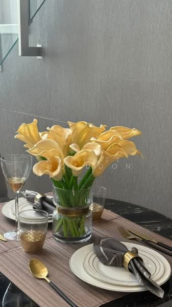 Hyde Sukhumvit 11, Bangkok, 11 Soi Sukhumvit 11, Khlongtoei Nua, Watthana, Bangkok, 2 Bedrooms, 63 sqm, Condo For Sale, by Aphisit Khotudon, 500461462 - DDproperty.com
