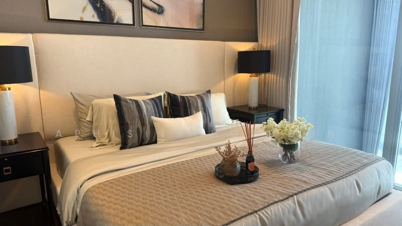 Hyde Sukhumvit 11, Bangkok, 11 Soi Sukhumvit 11, Khlongtoei Nua, Watthana, Bangkok, 2 Bedrooms, 63 sqm, Condo For Sale, by Aphisit Khotudon, 500461462 - DDproperty.com