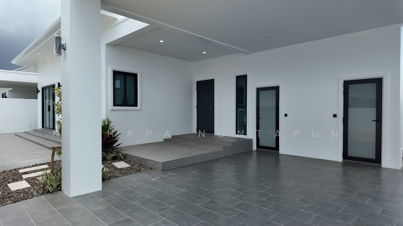 Botanica Hua Hin, Prachuap Khiri Khan, 542 Thap Tai, Thap Tai, Hua Hin, Prachuap Khiri Khan, 3 Bedrooms, 260 sqm, Single Detached House For Sale, by Nichapa Nuntapun, 500461508 - DDproperty.com