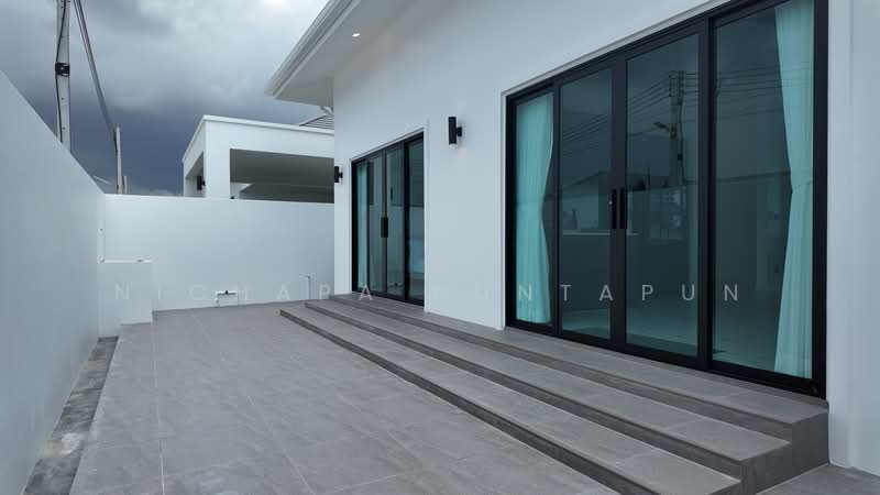 Botanica Hua Hin, Prachuap Khiri Khan, 542 Thap Tai, Thap Tai, Hua Hin, Prachuap Khiri Khan, 3 Bedrooms, 260 sqm, Single Detached House For Sale, by Nichapa Nuntapun, 500461508 - DDproperty.com