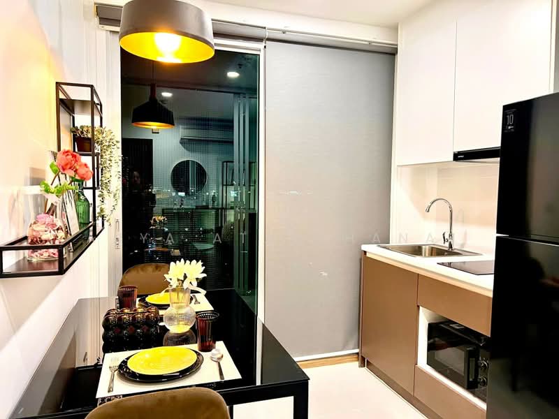 The Base Sukhumvit 77, Bangkok, 289 Sukhumvit 77 Road, Phra Kanong Nua, Watthana, Bangkok, 1 Bedroom, 31 sqm, Condo For Rent, by Anya Atarchanai, 500461517 - DDproperty.com