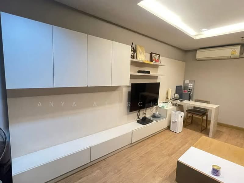 State Tower, Bangkok, 1055 Silom Road, Silom, Bang Rak, Bangkok, 1 Bedroom, 68 sqm, Condo For Sale, by Anya Atarchanai, 500461525 - DDproperty.com