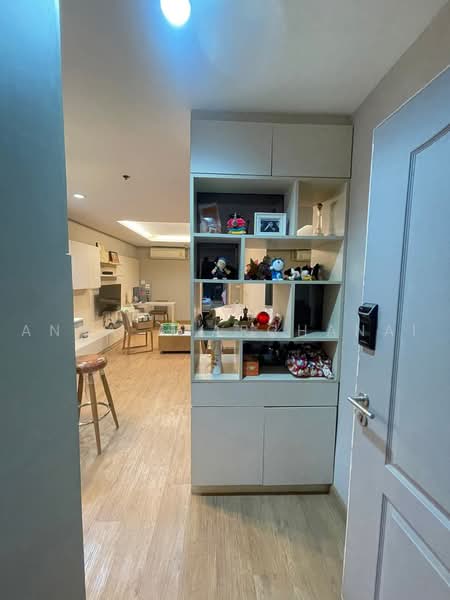 State Tower, Bangkok, 1055 Silom Road, Silom, Bang Rak, Bangkok, 1 Bedroom, 68 sqm, Condo For Sale, by Anya Atarchanai, 500461525 - DDproperty.com