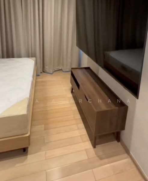 Siri At Sukhumvit, Bangkok, 902 Sukhumvit Road, Phra Kanong, Khlong Toei, Bangkok, 2 Bedrooms, 70 sqm, Condo For Sale, by Anya Atarchanai, 500461528 - DDproperty.com