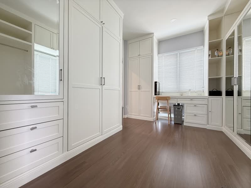 The City Sukhumvit-Onnut, Bangkok, 588/2 Soi On Nut 70/1, Prawet, Bangkok, 4 Bedrooms, 314 sqm, Single Detached House For Rent, by ดนิตา จุมพลา, 500461539 - DDproperty.com
