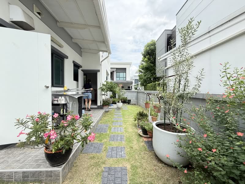 The City Sukhumvit-Onnut, Bangkok, 588/2 Soi On Nut 70/1, Prawet, Bangkok, 4 Bedrooms, 314 sqm, Single Detached House For Rent, by ดนิตา จุมพลา, 500461539 - DDproperty.com