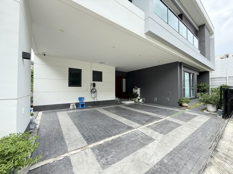 The City Sukhumvit-Onnut, Bangkok, 588/2 Soi On Nut 70/1, Prawet, Bangkok, 4 Bedrooms, 314 sqm, Single Detached House For Rent, by ดนิตา จุมพลา, 500461539 - DDproperty.com