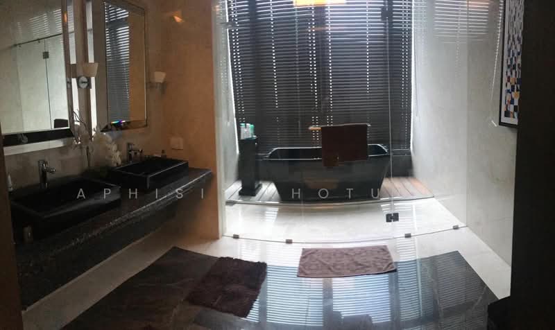 Hyde Sukhumvit 13, Bangkok, 13 Sukhumvit Road, Khlongtoei Nua, Watthana, Bangkok, 3 Bedrooms, 432 sqm, Condo For Sale, by Aphisit Khotudon, 500461545 - DDproperty.com