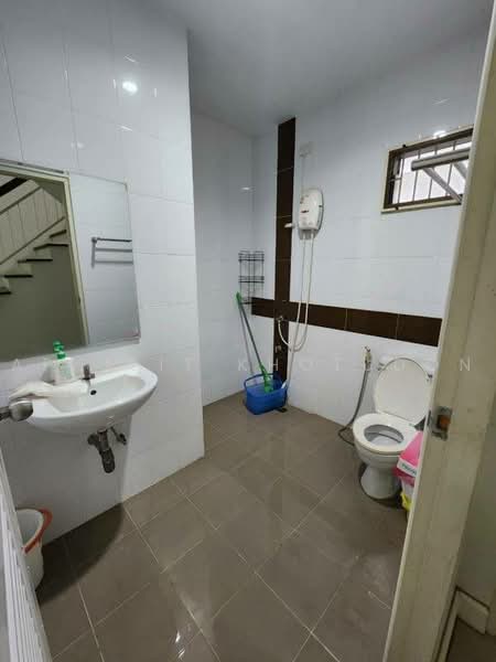 RK Home Park 2 Rama 9 - Wongwaen, Bangkok, 51 Patthana Chonabot 3 Rd, Khlong Song Ton Nun, Lat Krabang, Bangkok, 5 Bedrooms, 250 sqm, Single Detached House For Sale, by Aphisit Khotudon, 500461566 - DDproperty.com