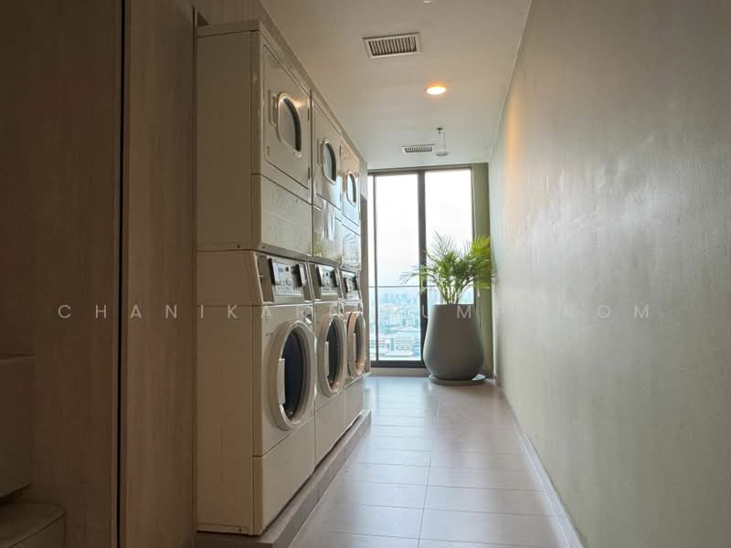 Noble Recole, Bangkok, 77 Soi Sukhumvit 19 Sukhumvit Road, Khlongtoei Nua, Watthana, Bangkok, 2 Bedrooms, 62 sqm, Condo For Sale, by Chanikarn Lumphrom, 500461581 - DDproperty.com